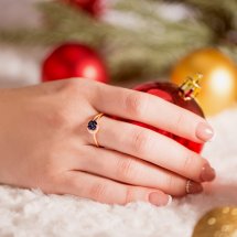 Кольцо с сапфирами и бриллиантами (Т141016058)