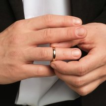 Кольцо обручальное из красного золота, 4 мм арт. Т10001016 (Т10001016)