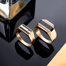 Кольцо с ониксами и фианитом арт.&nbsp;Т102046019 (Т102046019)