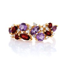 Кольцо с аметистами, гранатами и фианитами (Т103016254)